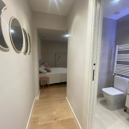 Sweet Apartment *